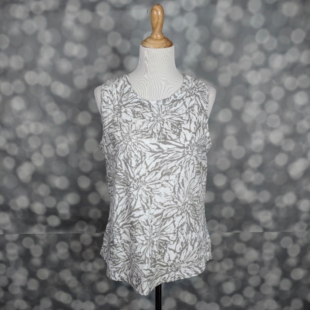 Bass lightweight floral sleeveless top